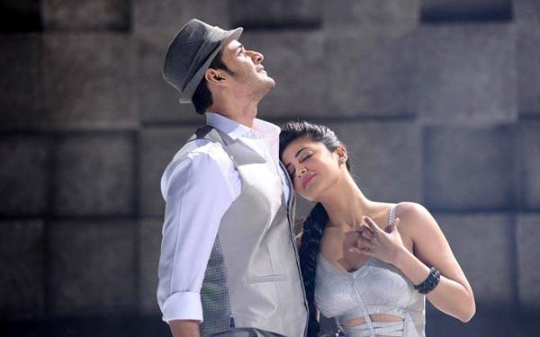 shruti hasan,mahesh babu,srimanthudu,ar murugadoss  చారుశీల, మళ్ళీ పిలుస్తున్న మహేష్ బాబు